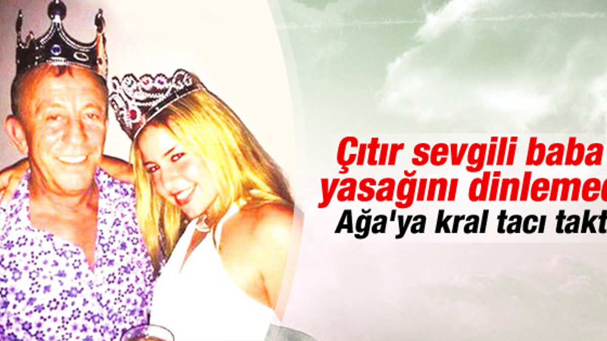 Ali Ağaoğlu genç kraliçesiyle poz verdi