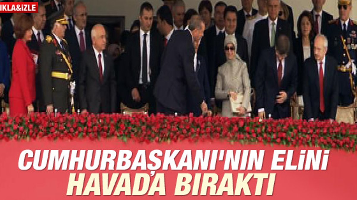 Kılıçdaroğlu Erdoğan'ın elini sıkmadı İZLE