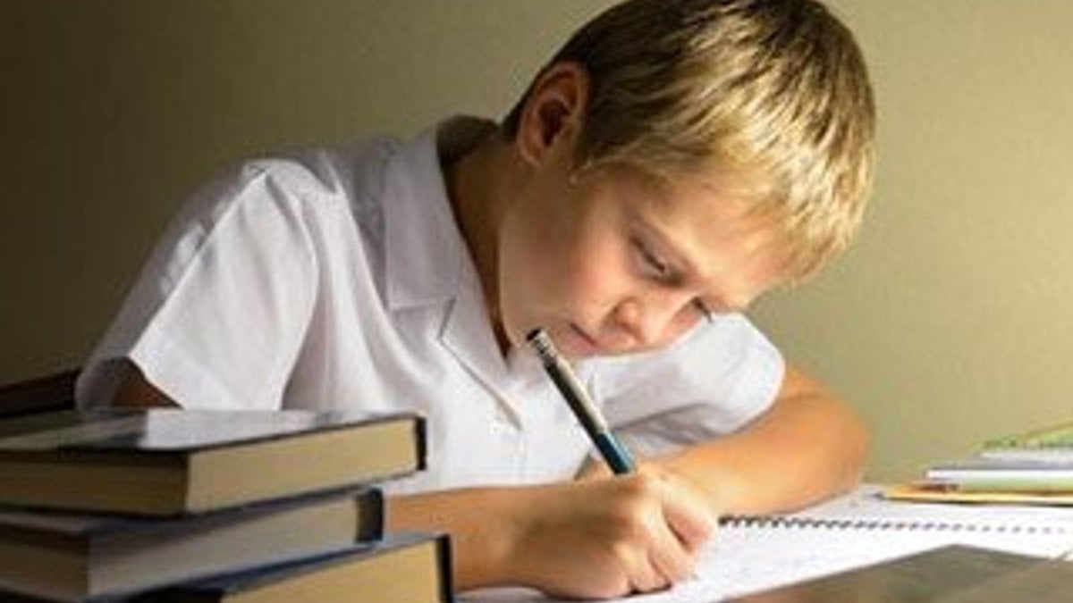 Kanada’da bir ilk: Öğrenciye ev ödevi yasaklandı