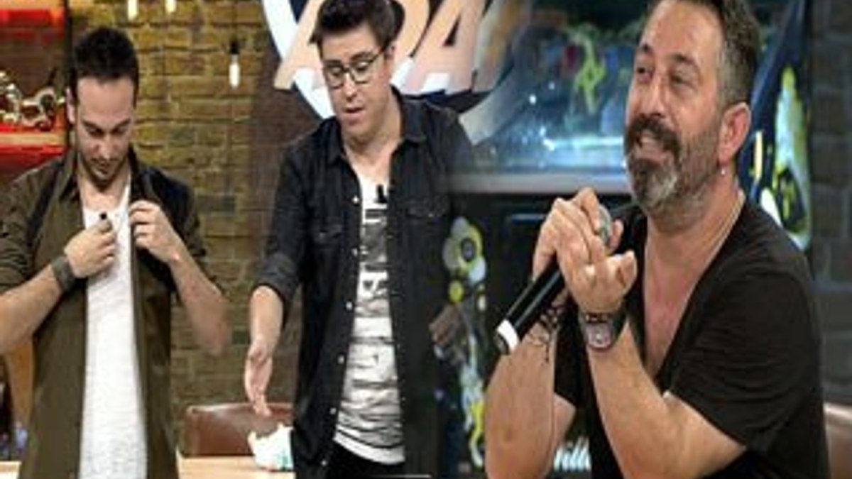 3 Adam Cem Yılmaz'la skeç yaptı - İzle
