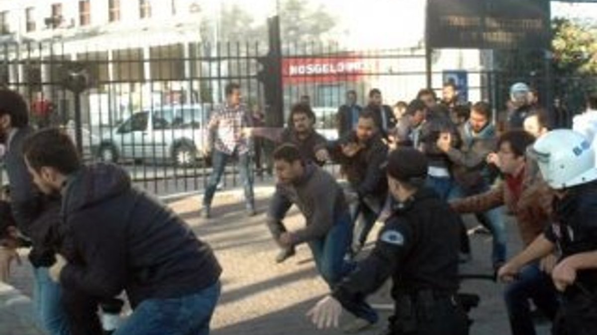 İstanbul Üniversitesi yine karıştı