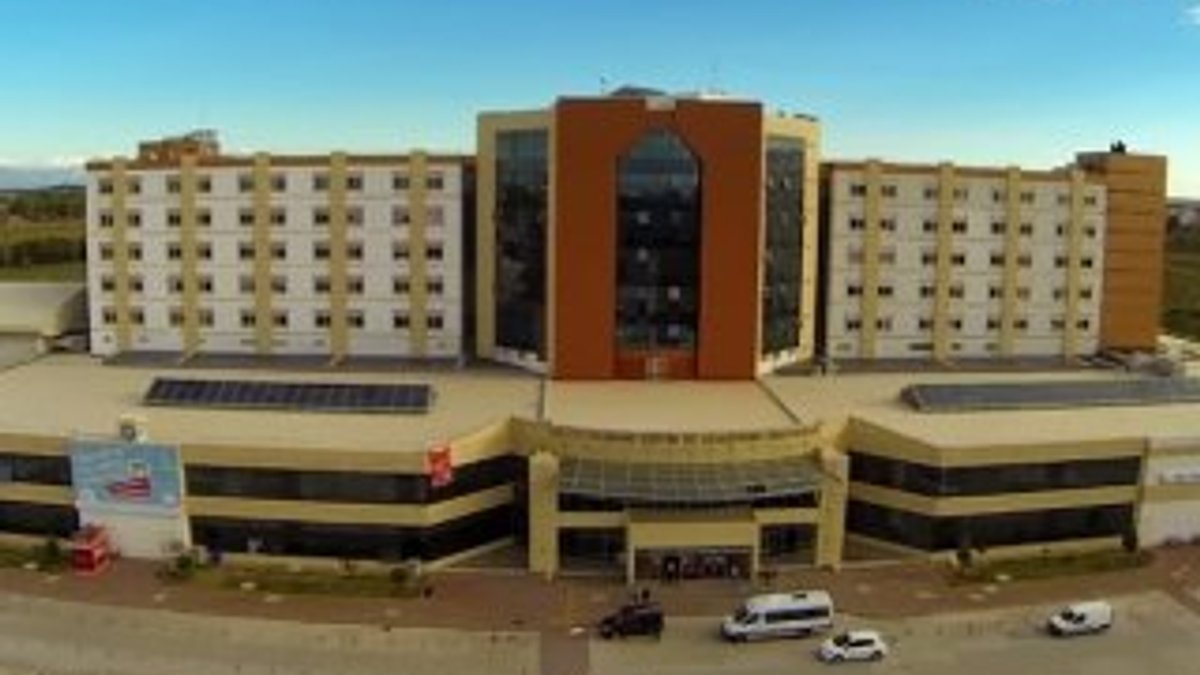 Adana'da bir kişi Mers virüsü şüphesiyle hastaneye kaldırıldı
