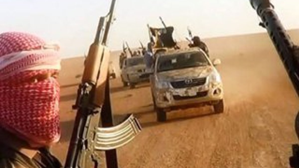 Irak'ta 100 IŞİD'li teslim oldu iddiası