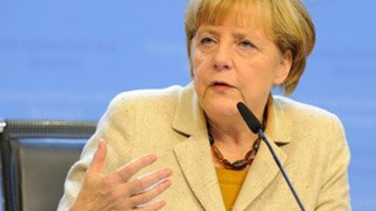 Merkel: Avrupa zor bir ekonomik durumla karşı karşıya