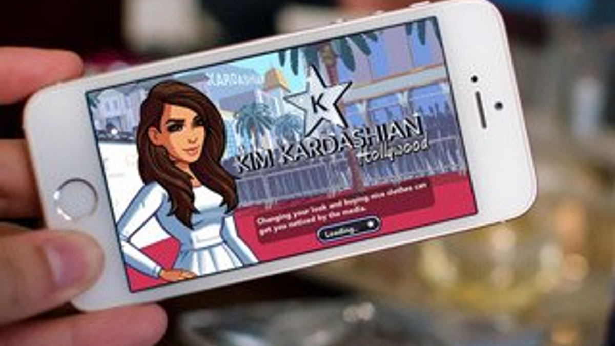 Kim Kardashian'ın video oyunu para basıyor