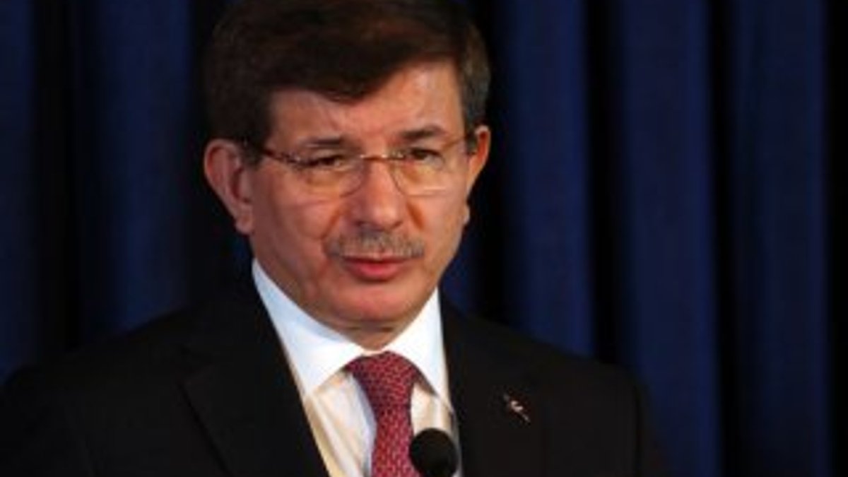 Ahmet Davutoğlu: Irak'a her türlü desteği vereceğiz