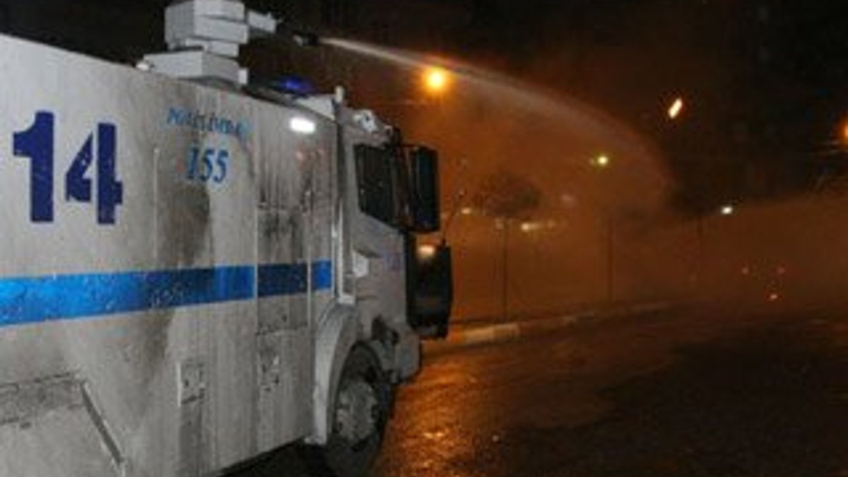 Diyarbakır'da yasadışı gösteriye müdahale