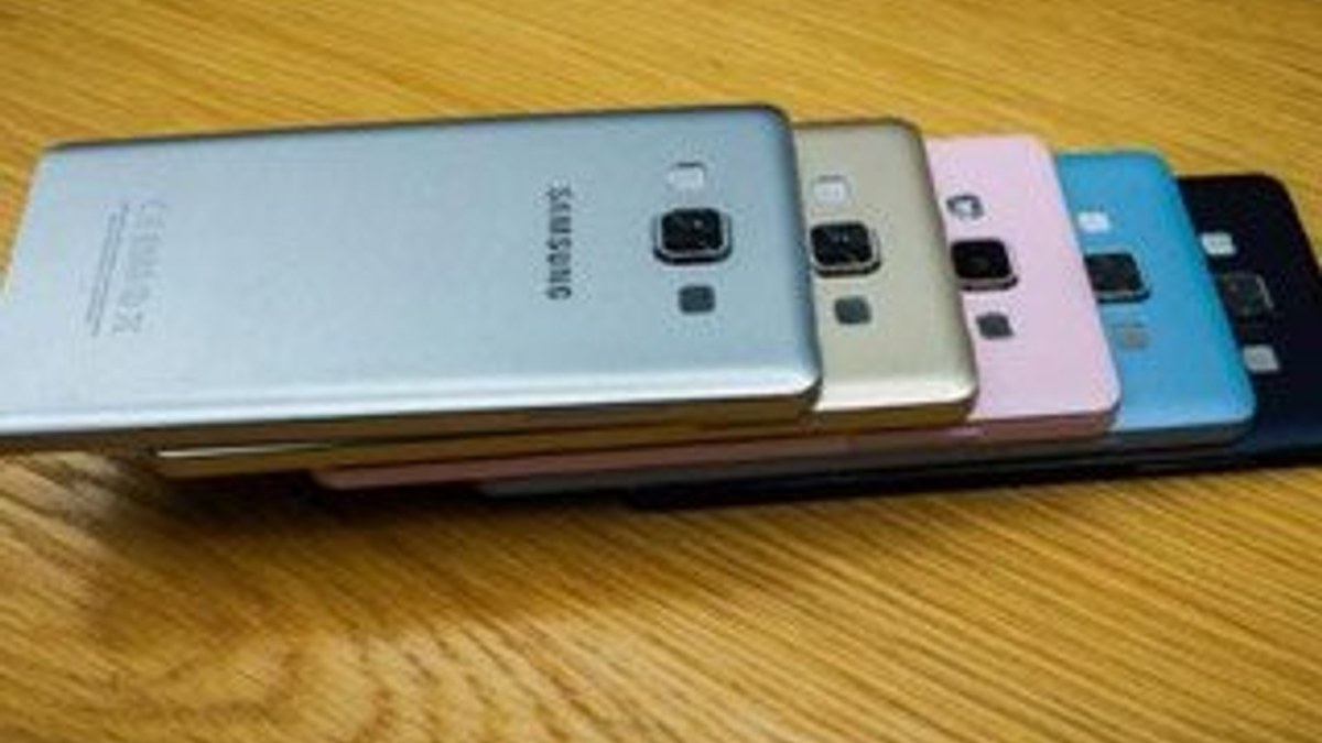 Samsung Galaxy A5 satışa sunuldu