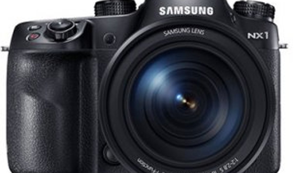 Samsung'un 4K video kaydeden fotoğraf makinası İZLE