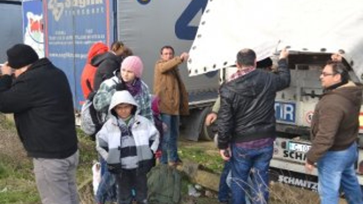 Suriyeli mülteciler yanlış TIR'a binince yakalandı
