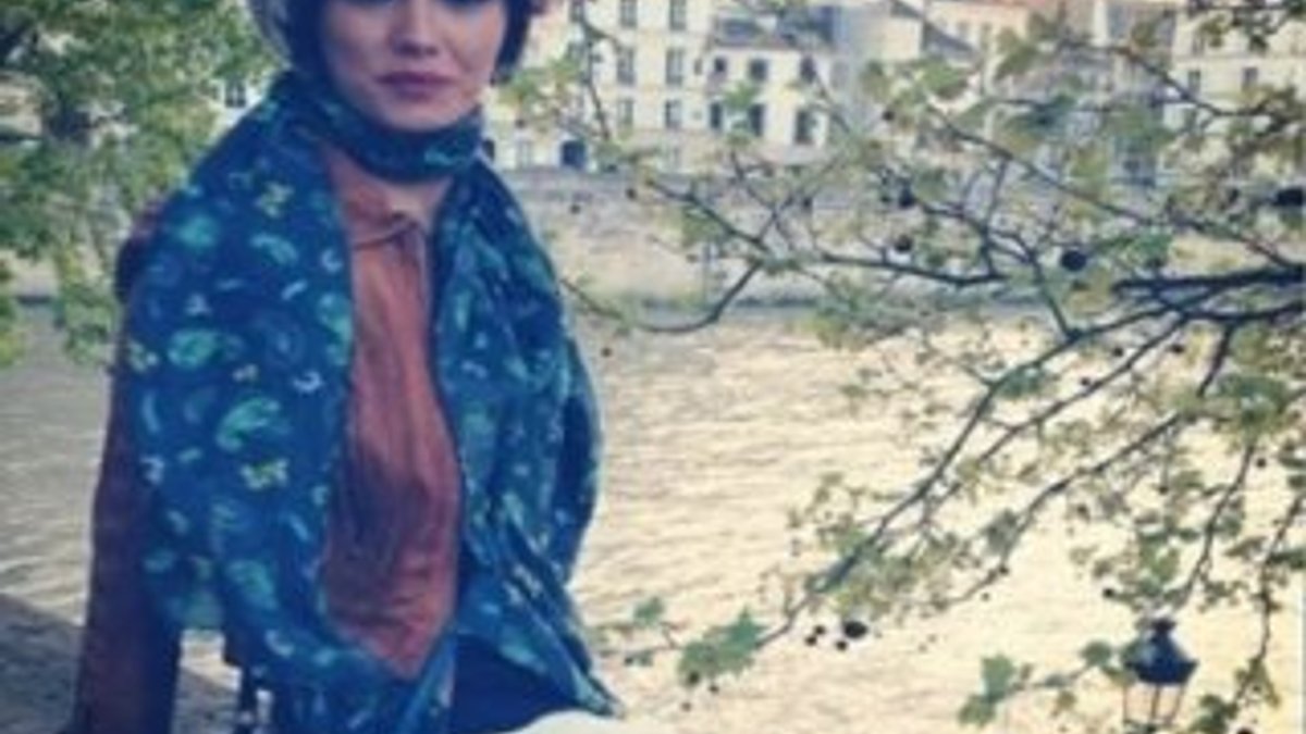 Nehir Erdoğan kocasıyla Paris'e yerleşti
