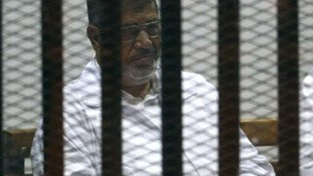 Mısırlı hakim Mursi'nin duasına karşılık verdi