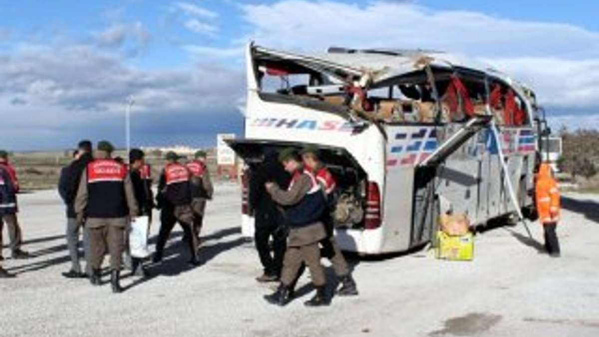 Eskişehir'de yolcu otobüsü devrildi