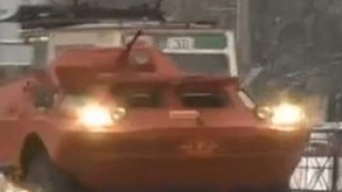 Rusya'da askeri aracı taksi yaptılar