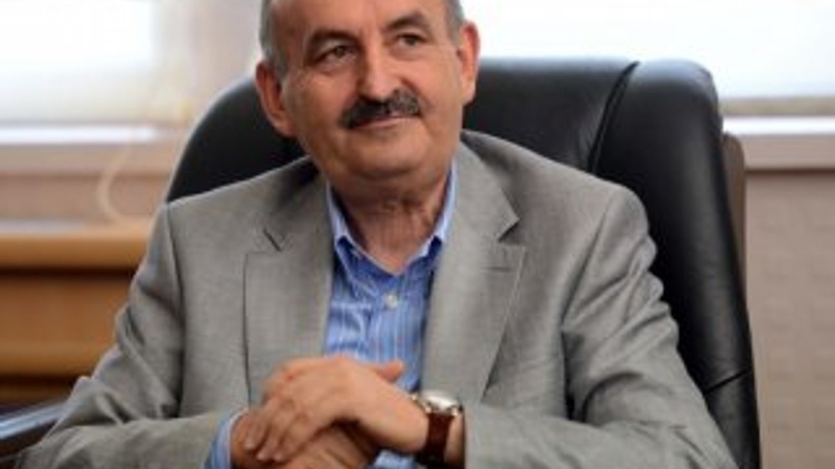 Mehmet Müezzinoğlu Kimdir?