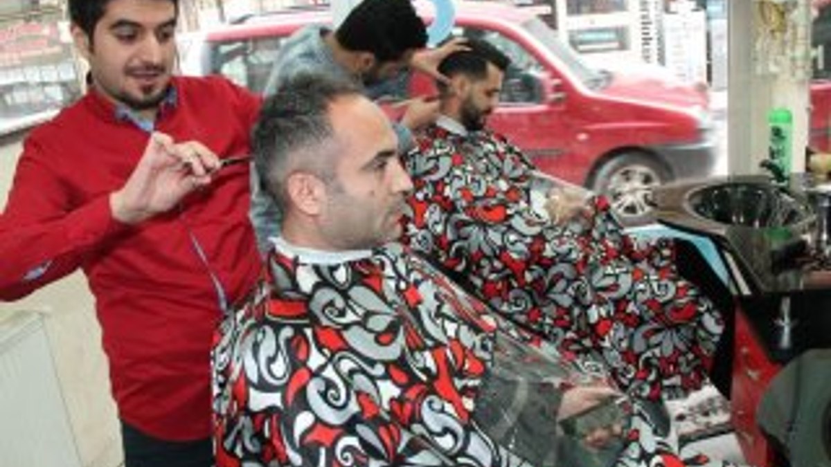 Elazığ'da akıllı tıraş önlüğü tasarlandı