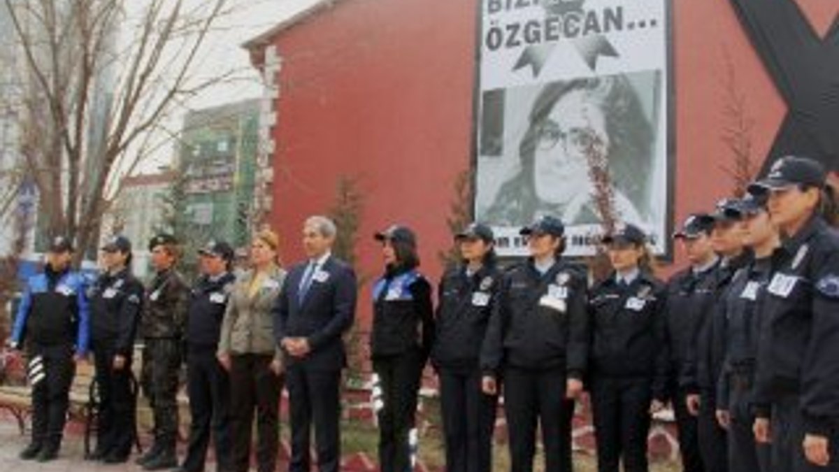 Iğdır'da kadın polislerden Özgecan eylemi