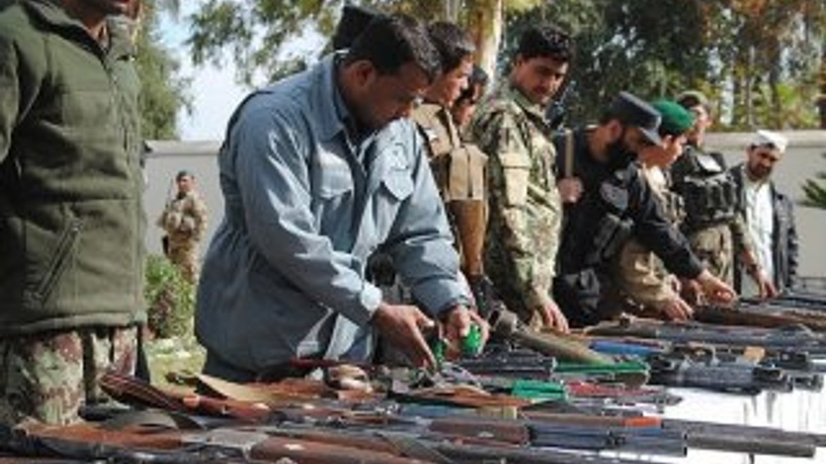 Afganistan'da Taliban'la barış görüşmeleri başlıyor