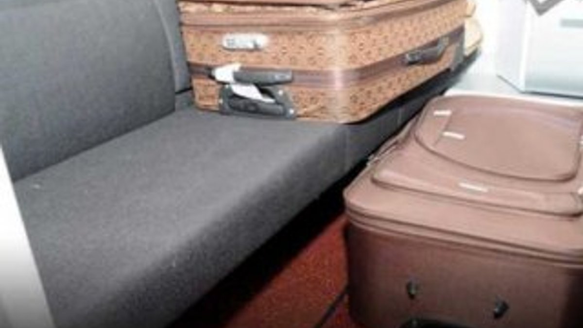 Sınırdan geçmek için valize giren Rus kadın yakalandı