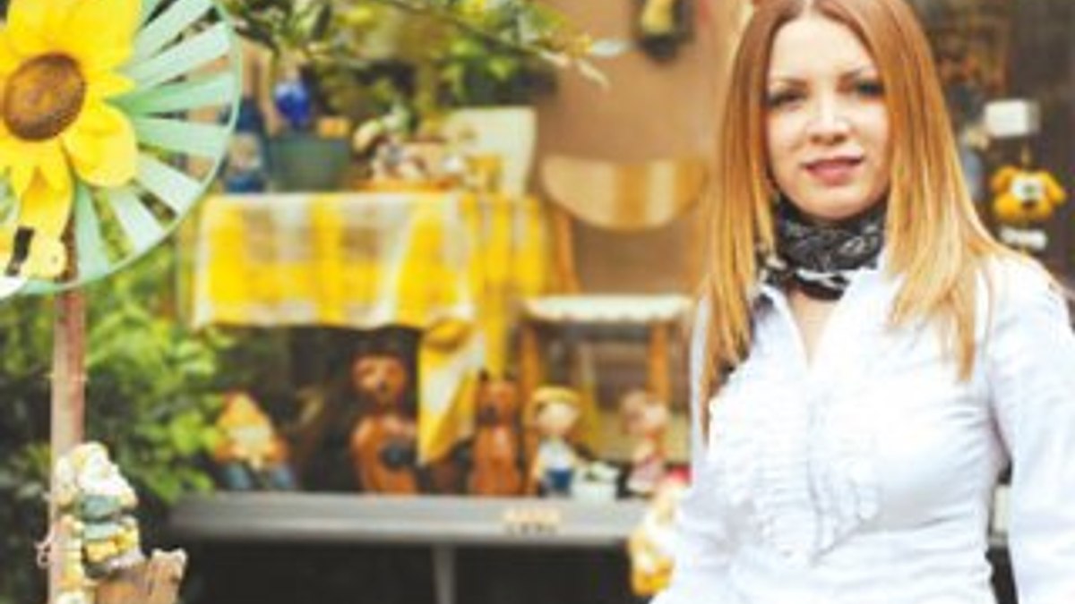 MHP'nin İstanbul 3. Bölgeden adayı Arzu Erdem