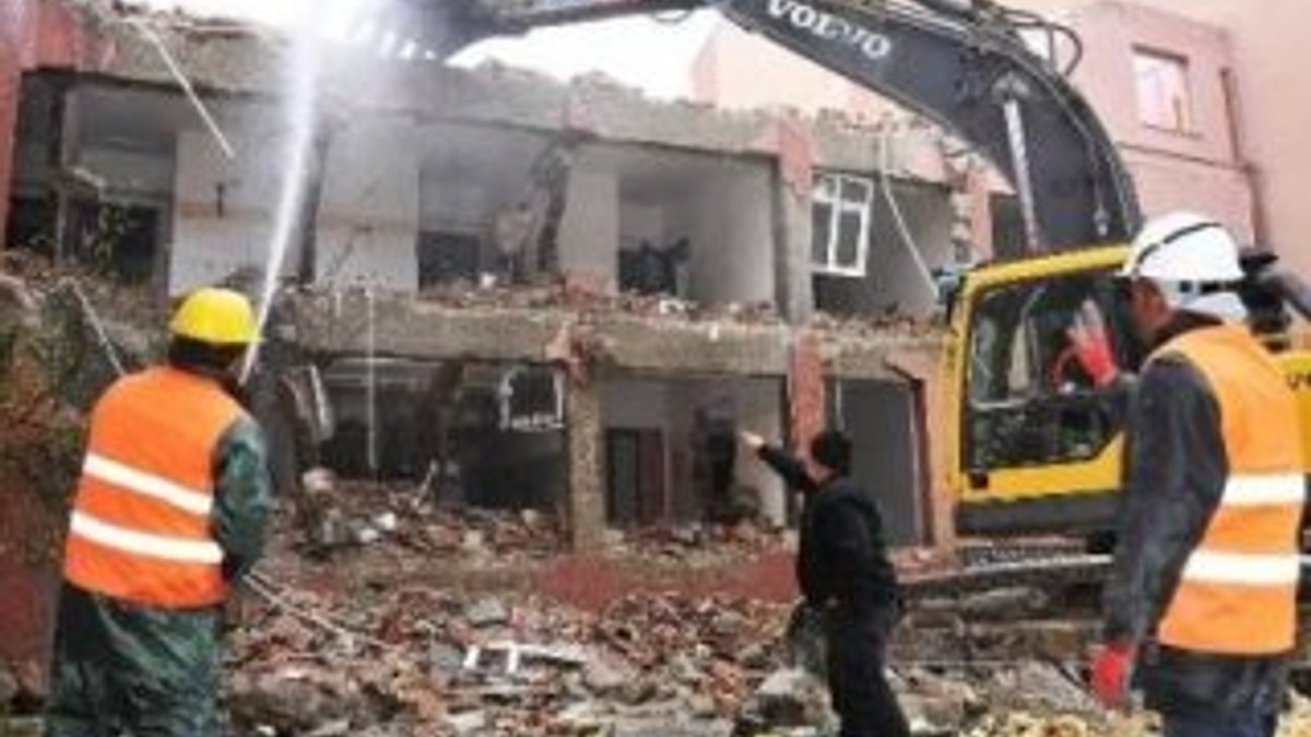 Karaman Kent Meydanı Projesi için yıkımlar başladı