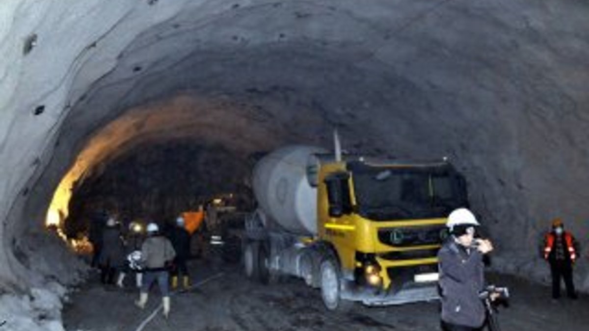 Türkiye'nin ikinci büyük tüneli Antalya'ya yapılacak
