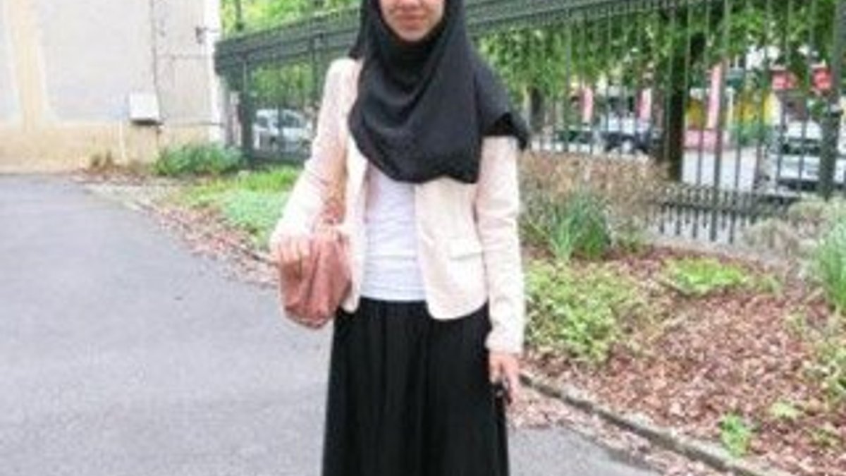 Fransa'da Müslüman kız öğrenciye uzun etek yasağı