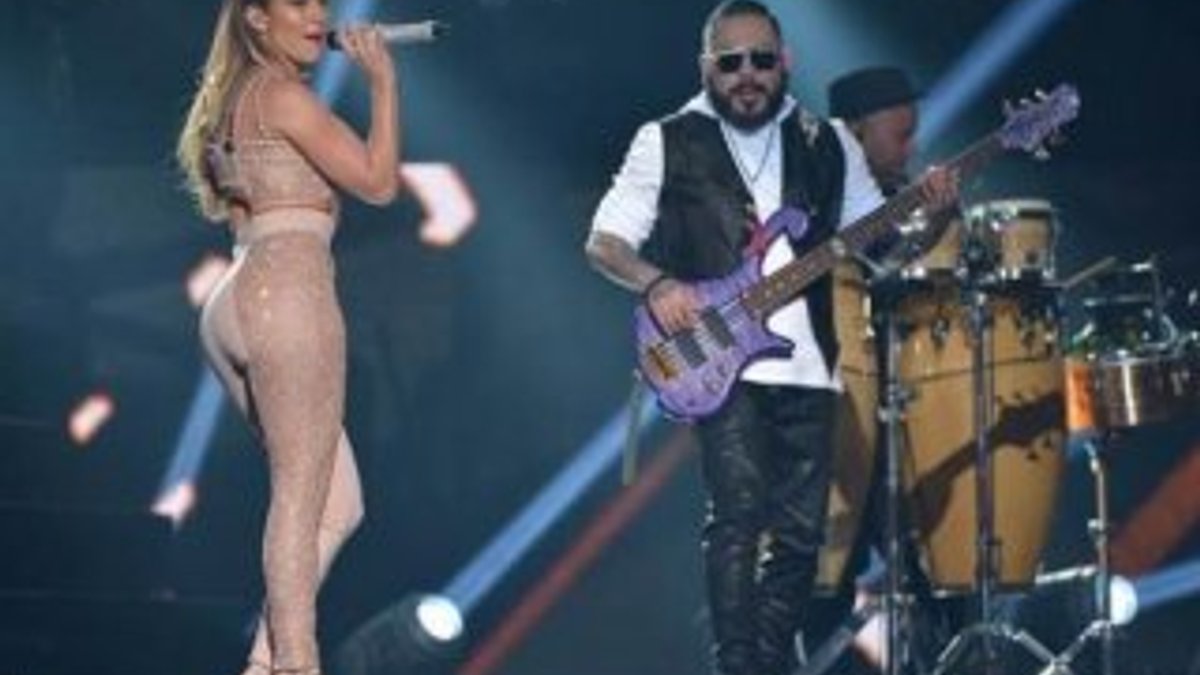 Jennifer Lopez'in fazla kiloları dikkat çekti
