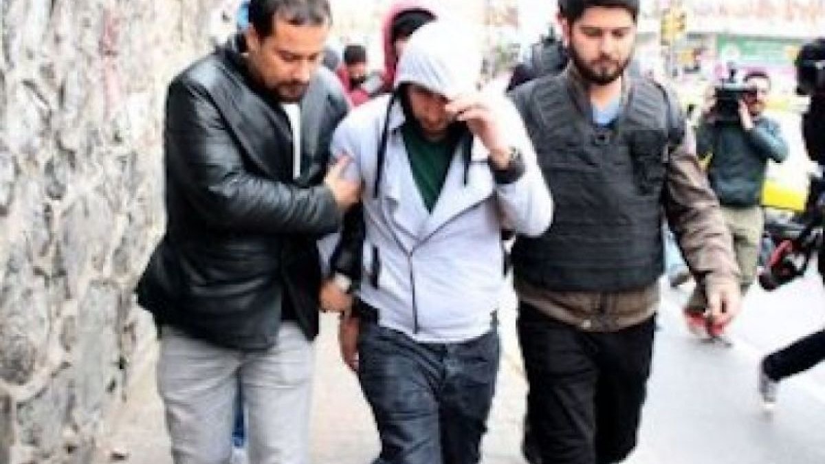 Okmeydanı'nda 5 kişi gözaltına alındı