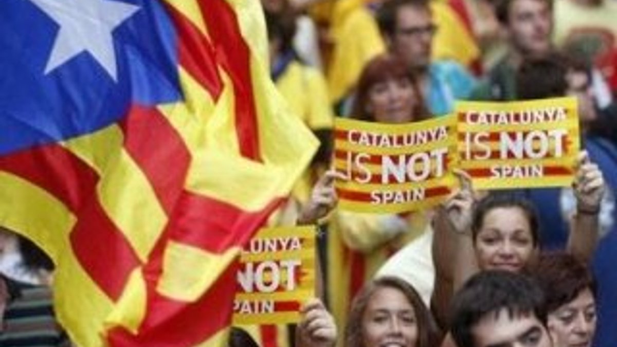 Katalonya'da bağımsızlık karşıtları önde