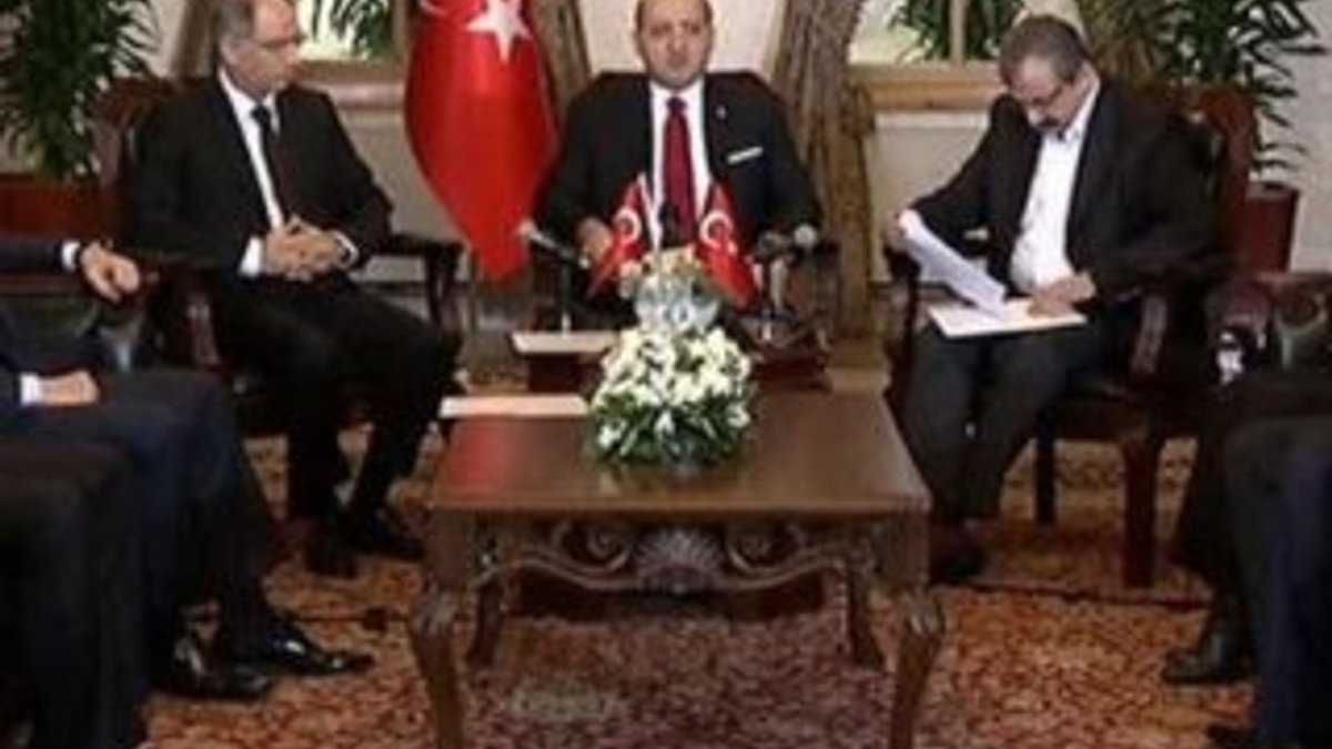 Akdoğan: Bu görüşme onlarla kol kola girme görüşmesi değil