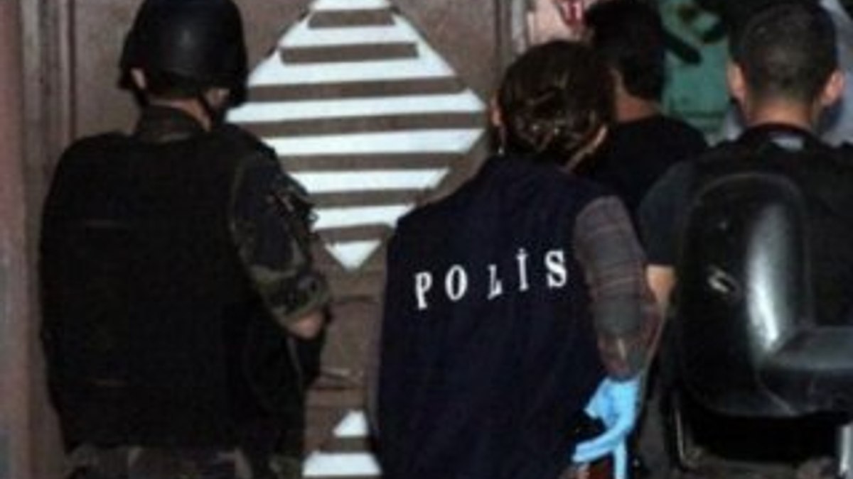 SDP Kadıköy İlçe Binası'na operasyon