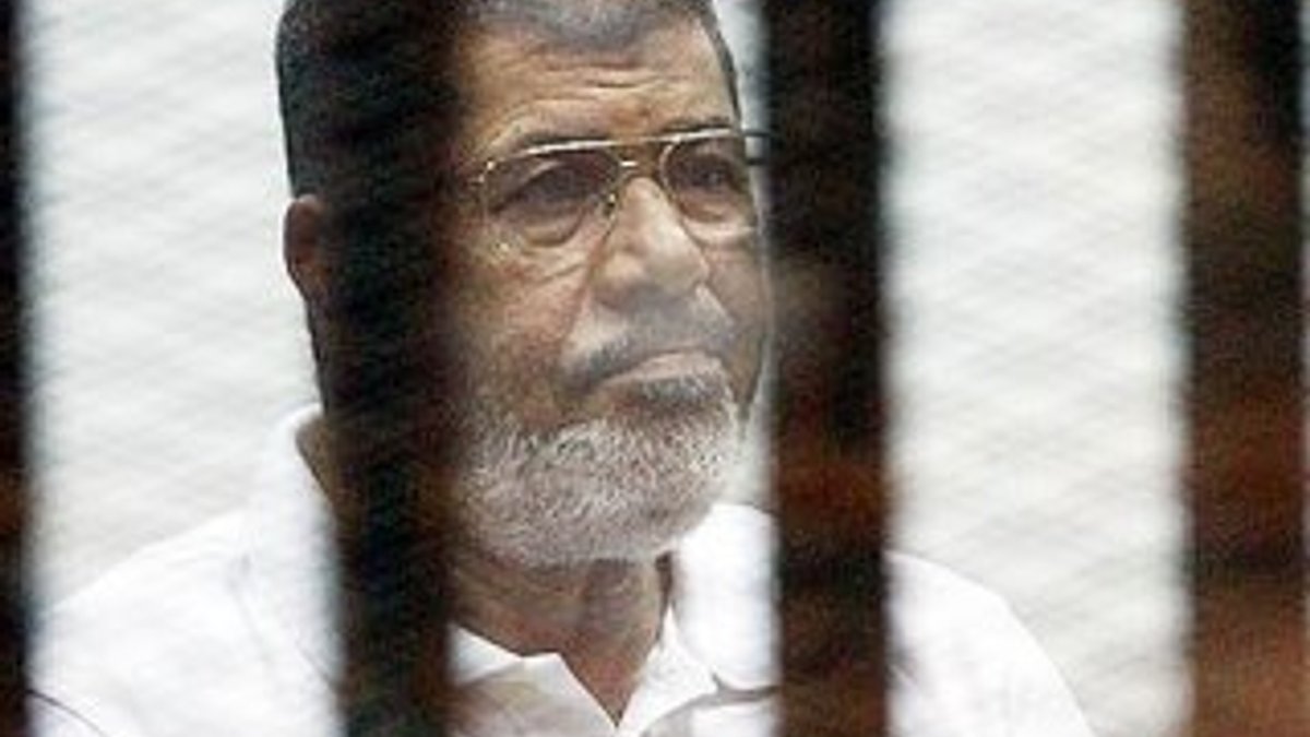 Mursi'ye verilen idam cezasında yeni gelişme