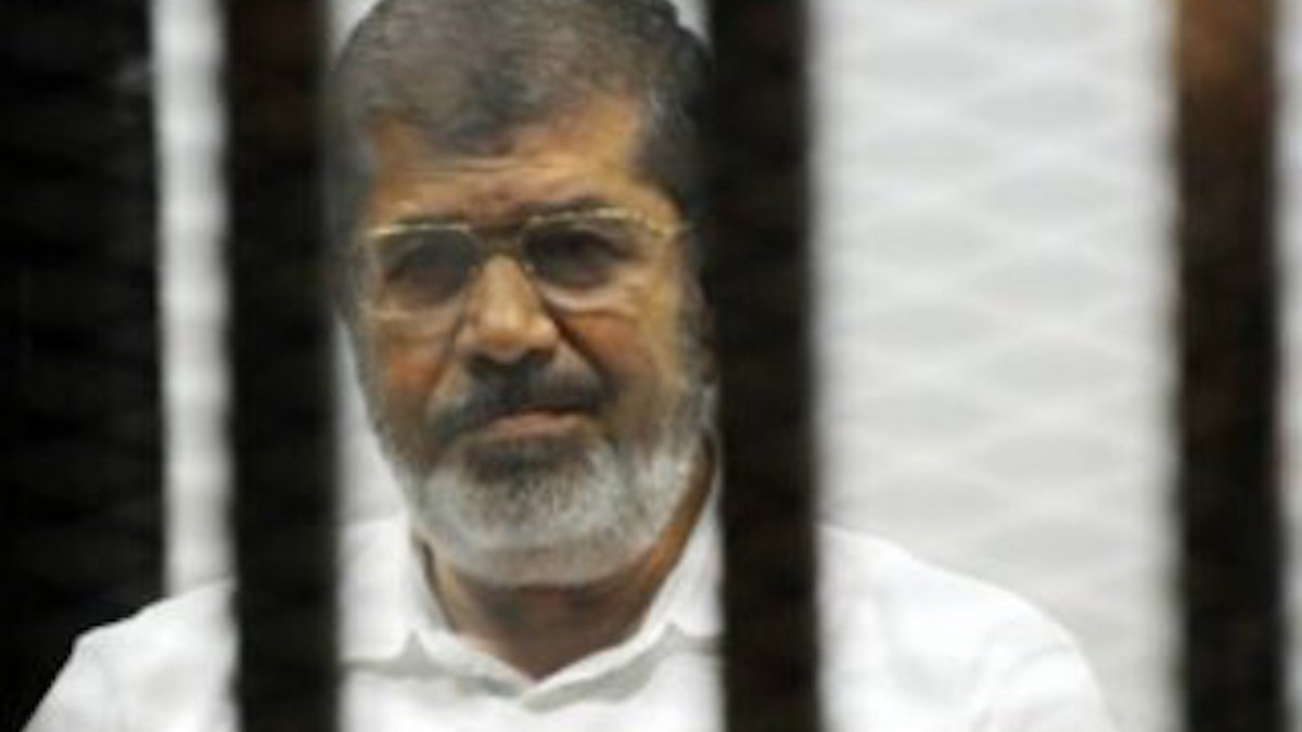 Mursi Mısır vatandaşlığından çıkarsa idamdan kurtulabilir