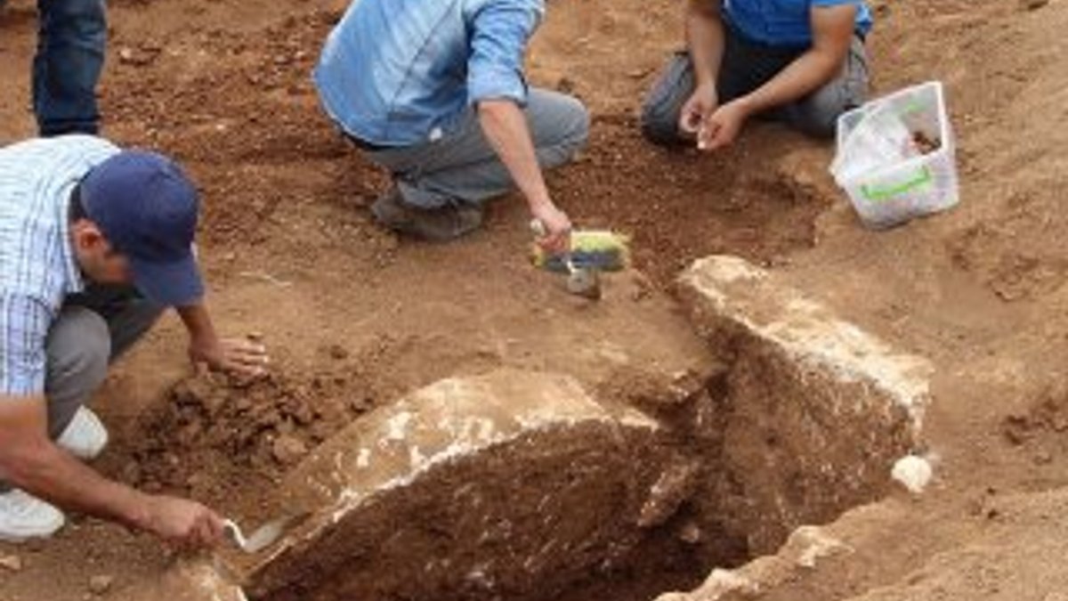 Mardin'de Erken Tunç Çağı'na ait mezar bulundu