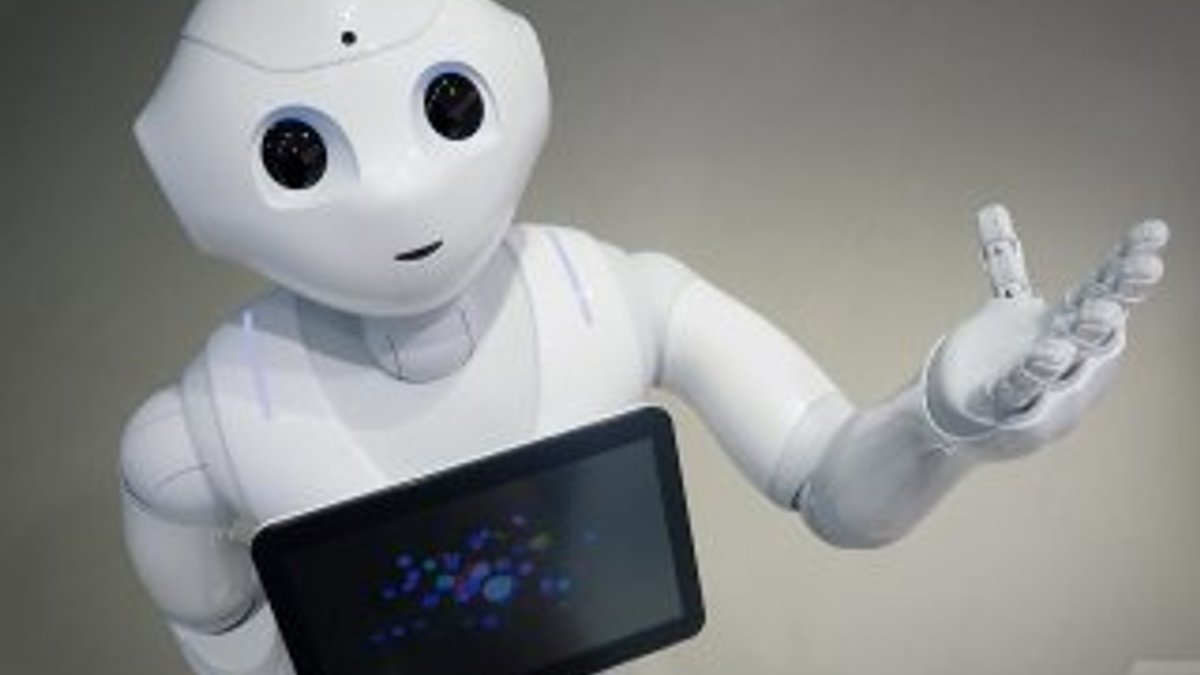 Japonlar duyguları anlayan robot üretti