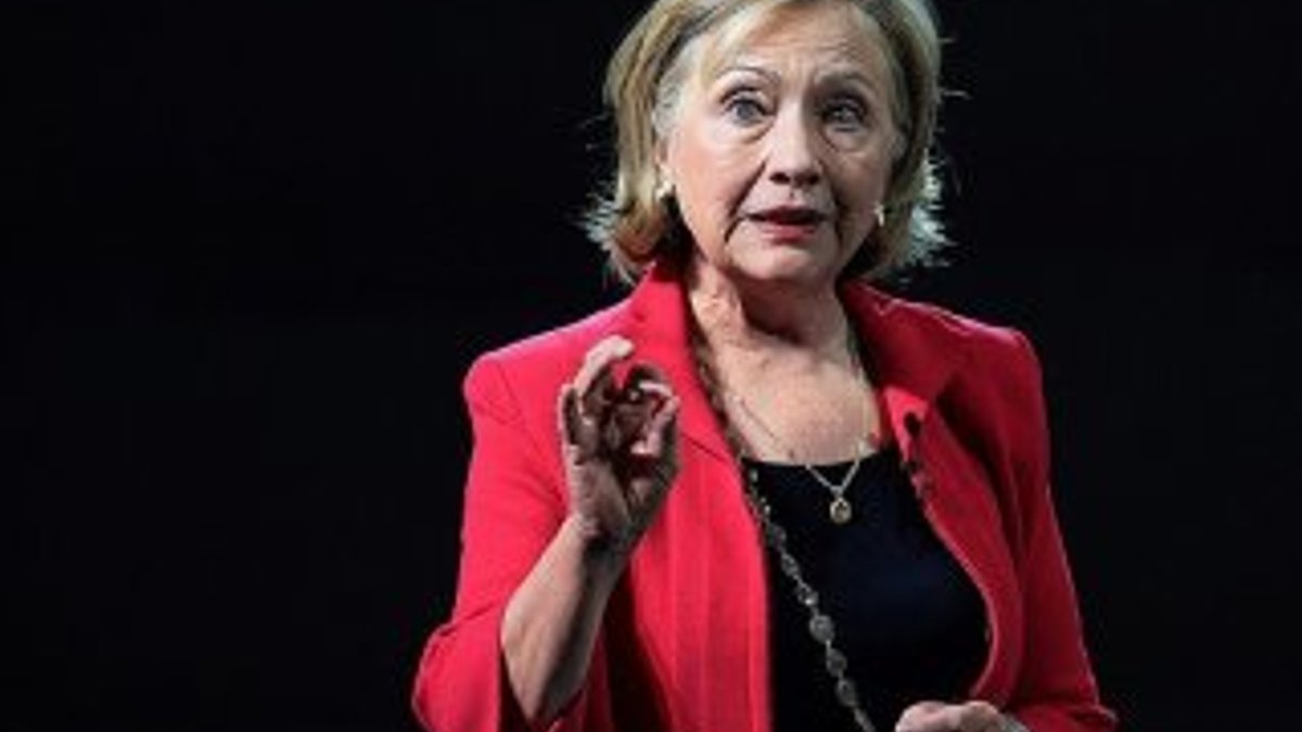 Clinton’ın paylaşılmamış e-postaları açıklandı