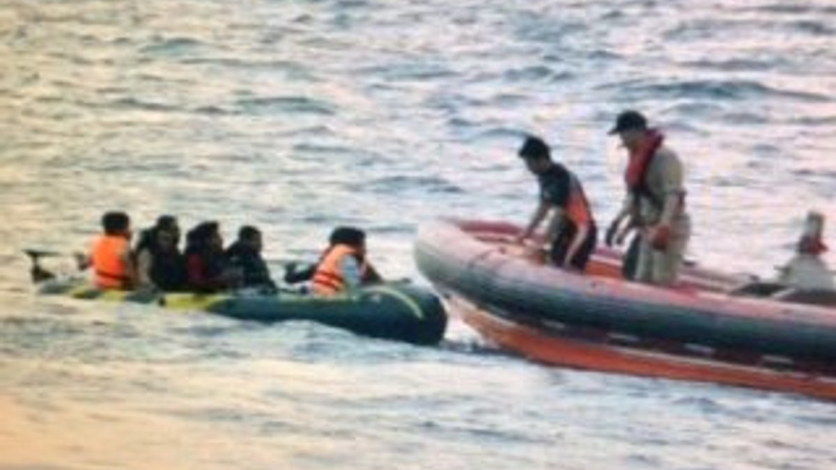 Aydın'da göçmenleri taşıyan tekne battı: 1 ölü