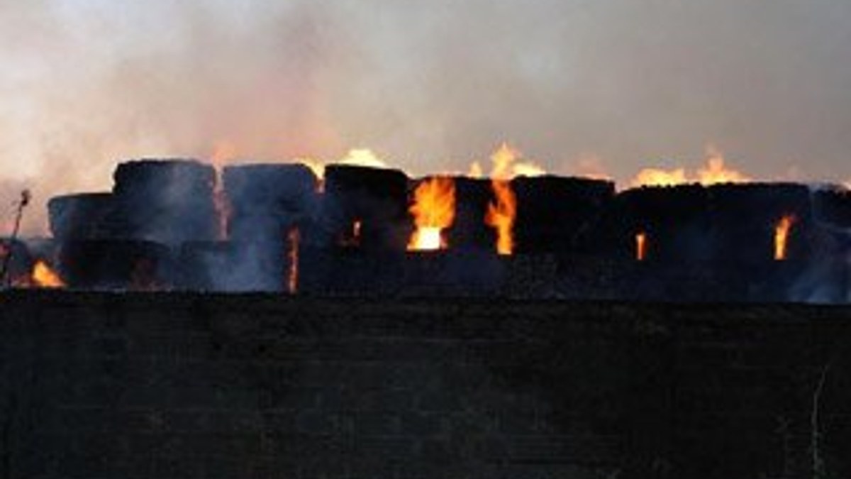 İzmir'de fabrikada yangın