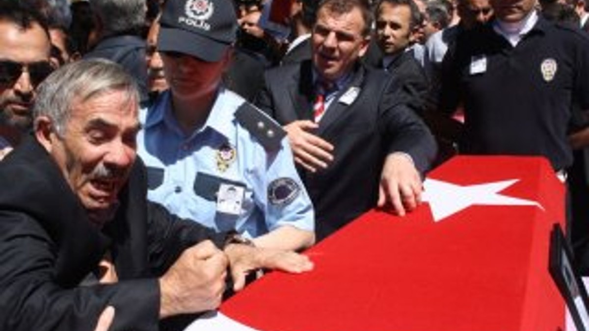Şehidin cenaze töreninde isyan etti: PKK'lıların hepsi Ermeni