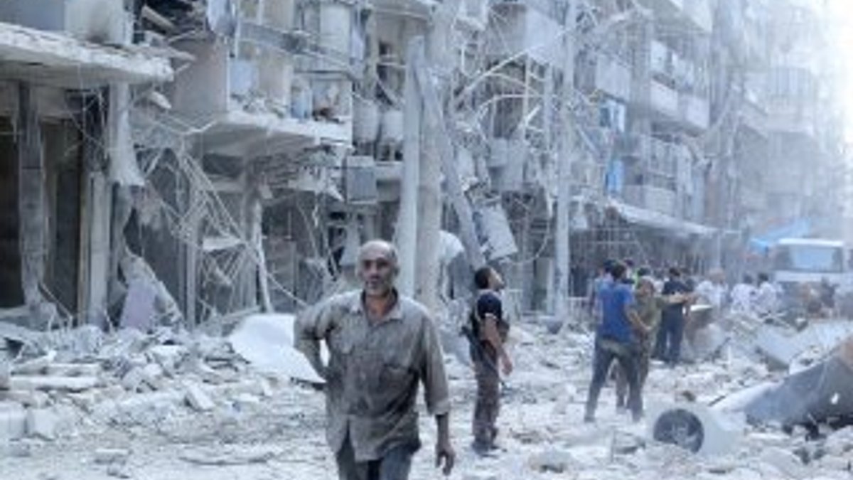 Suriye'de saldırılar devam ediyor: 100 ölü