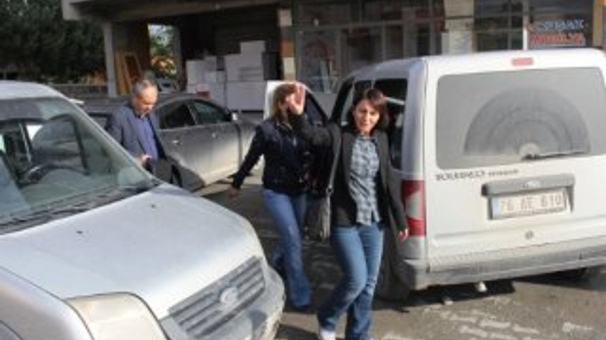 PKK'nın canlı kalkanları gözaltına alındı