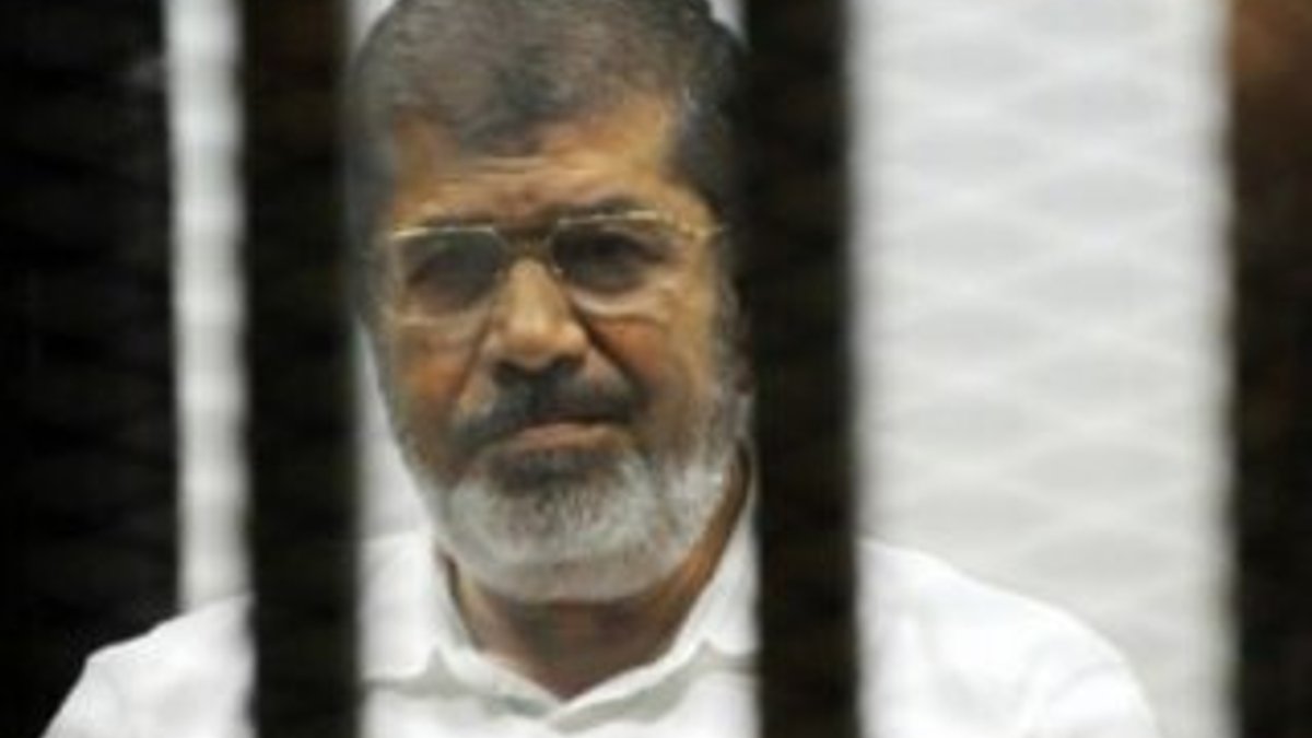 Mursi: Ben hala bu ülkenin cumhurbaşkanıyım