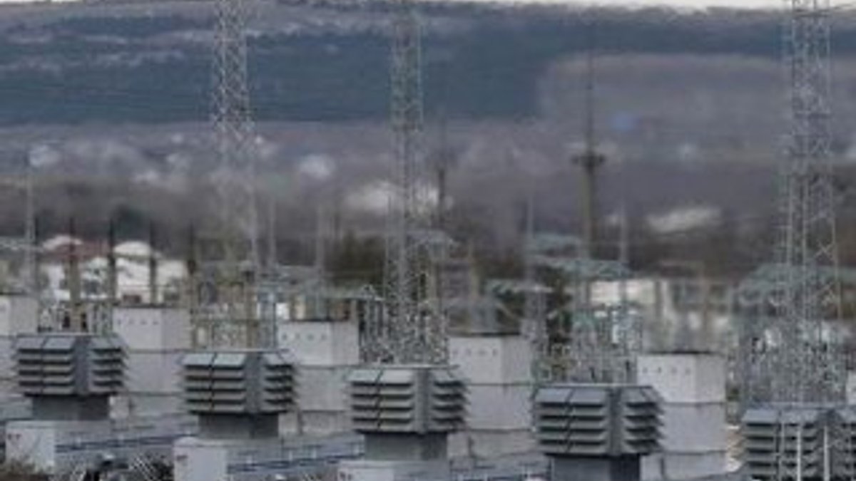 Kırım'da 2 milyon kişi elektriksiz kaldı