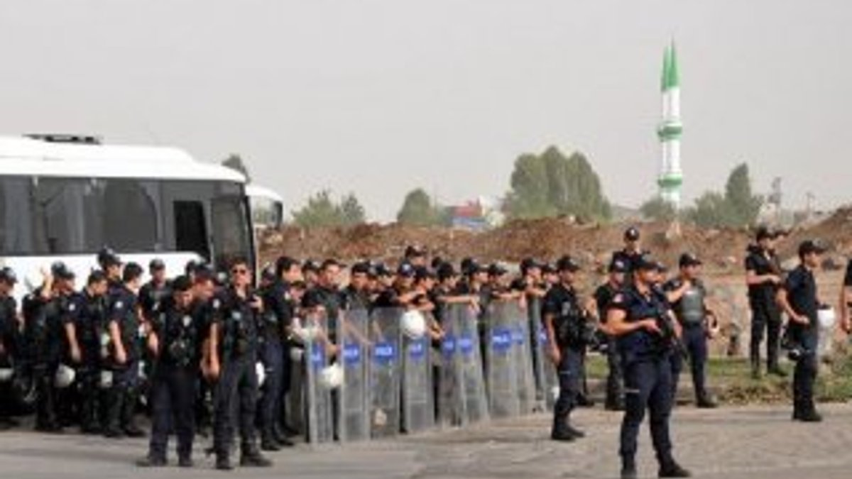 İstanbul Emniyeti'nden polislere çelik yelek uyarısı