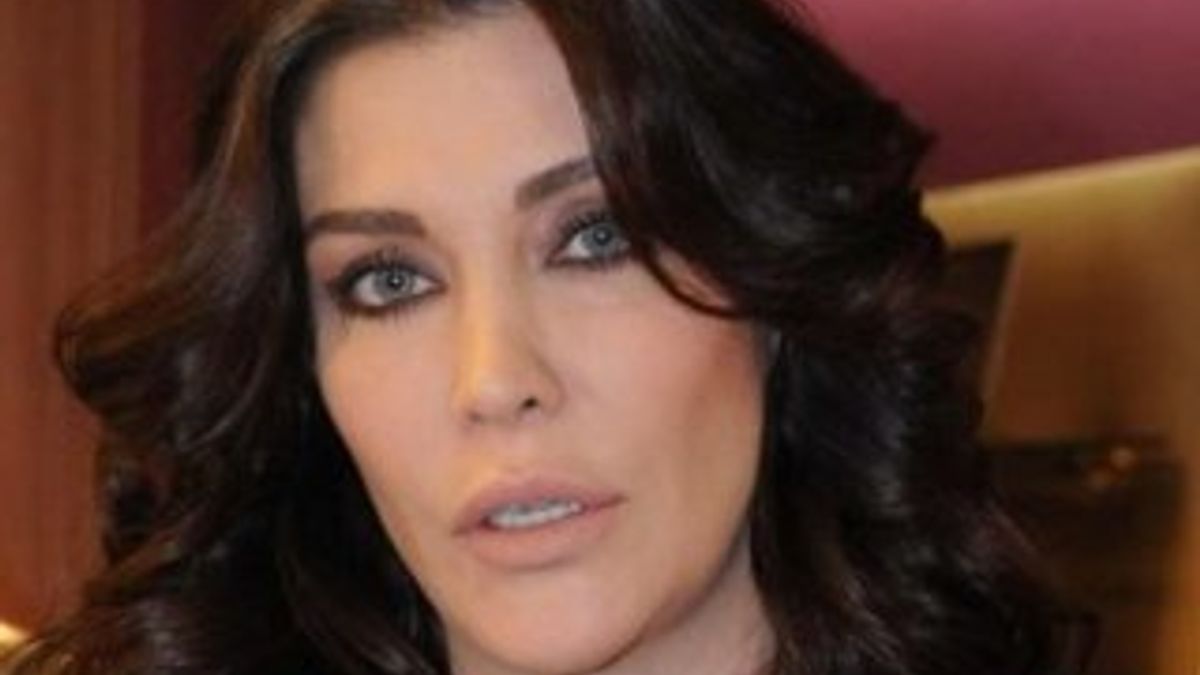 Deniz Akkaya hastaneye kaldırıldı