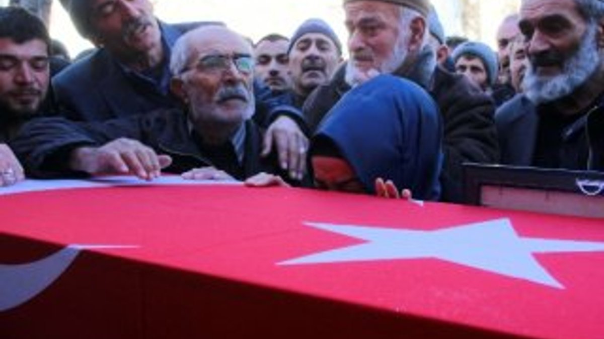 Şehit polis memleketi Erzurum'da son yolculuğuna uğurlandı