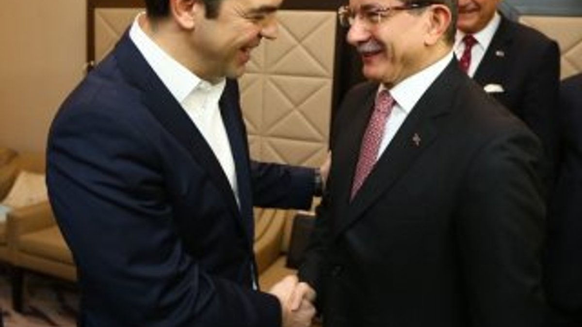 Başbakan Davutoğlu Çipras ile İzmir'de görüşecek