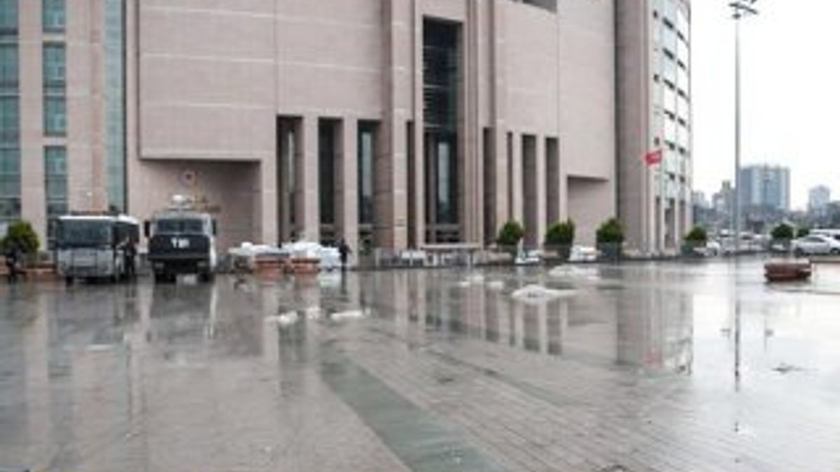 İstanbul'daki FETÖ operasyonunda 3 tutuklama
