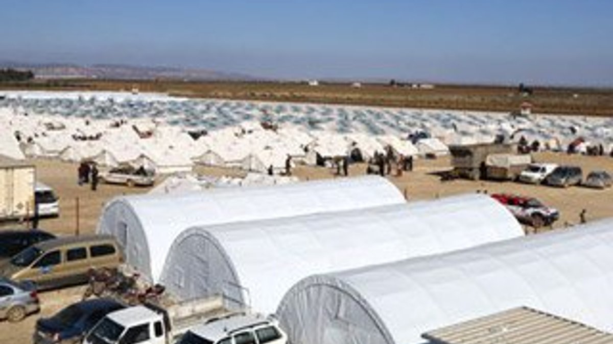 Türkiye Suriye'de çadır kent kuruyor